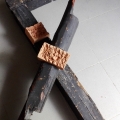 Fuoco, terracotta e legno, cm.110x90
