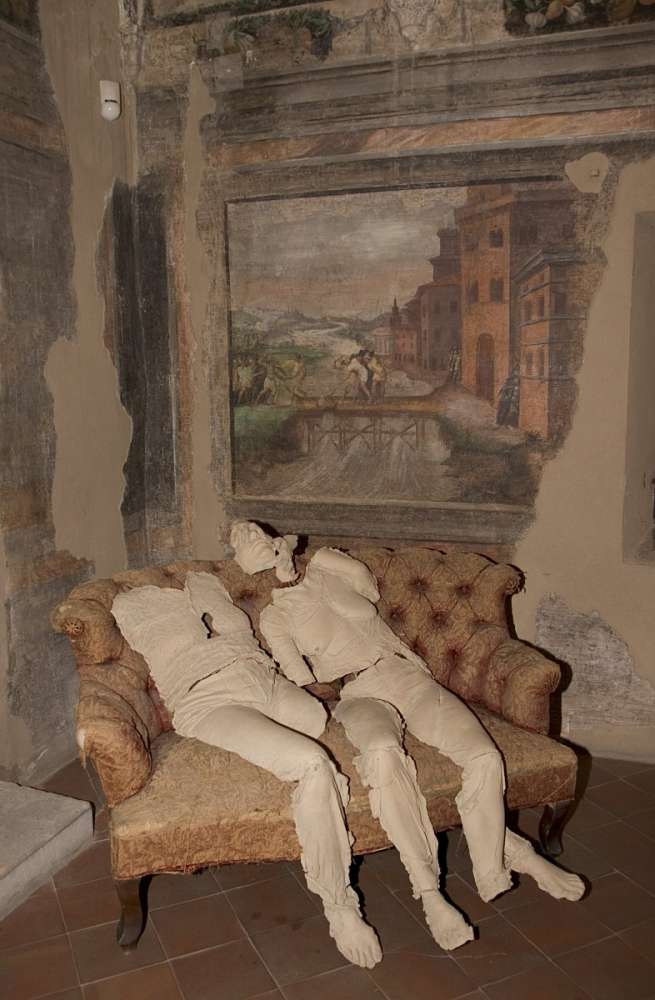 Particolare da Il teatro del quotidiano Particolare da Il teatro del quotidiano